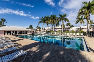 190 Collier Boulevard, MARCO ISLAND, FL 34145 Sold 12/10/24