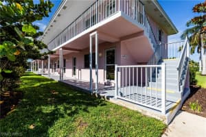 190 Collier Boulevard, MARCO ISLAND, FL 34145 Sold 12/10/24