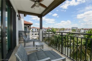 1490 5th Avenue, NAPLES, FL 34102 Sold 07/26/24