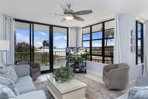 380 Seaview Court, MARCO ISLAND, FL 34145 Sold 05/24/24