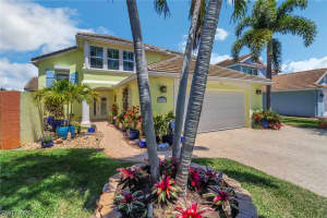 1097 Jardin Dr, Naples, FL 34104, Sold 09/25/24