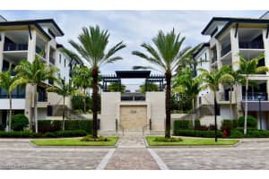 1135 3rd Avenue, Naples, FL 34102 Sold 05/14/25