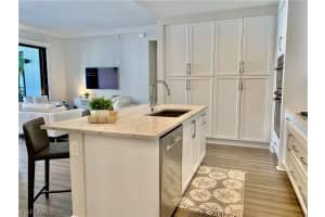 1135 3rd Avenue, Naples, FL 34102 Sold 05/14/25