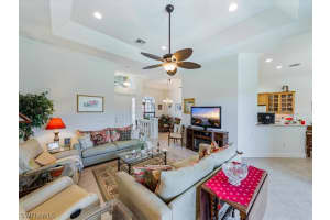 10184 Avonleigh Dr, Bonita Springs, FL 34135, Sold 10/21/24