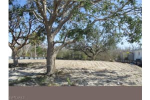 190 Tropical Shore Way, FORT MYERS BEACH, FL 33931 Sold 11/25/24