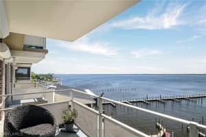 2350 First Street, FORT MYERS, FL 33901 Sold 06/07/24