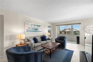 921 Seagrape Drive, MARCO ISLAND, FL 34145 Sold 05/16/24