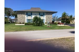 325 Charlemagne Boulevard, NAPLES, FL 34112 Sold 12/05/24