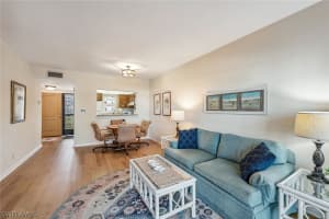 807 River Point Drive, Naples, FL 34102 - MLS#224036642