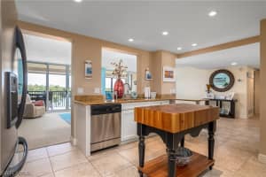 15 Bluebill Avenue, NAPLES, FL 34108 Sold 11/25/24