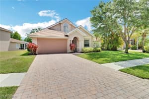 5658 Lago Villaggio Way, Naples, FL 34104, Sold 03/27/25