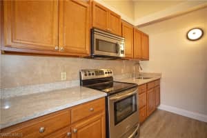 826 Wiggins Pass Road, Naples, FL 34110 Sold 04/30/25