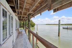 305 Pear Tree Avenue, Goodland, FL 34140 - MLS#224037387