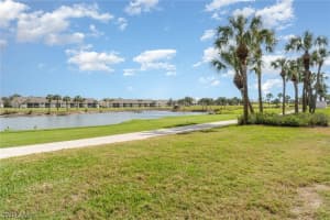 16351 Kelly Woods Dr 170, Fort Myers