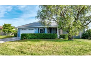 205 Eaglesmere Drive, LEHIGH ACRES, FL 33936 Sold 05/30/24