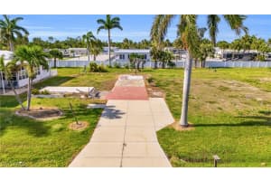 148 Raintree Lane, FORT MYERS, FL 33908 Sold 04/30/25