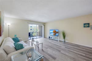 2366 Mall Drive, FORT MYERS, FL 33901 Sold 06/26/24