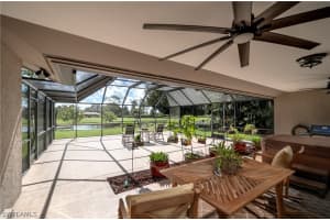 427 Torrey Pines Point, Naples, FL 34113 - MLS#224037668