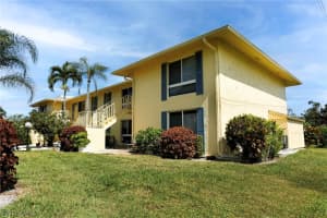 355 Palm Drive, Naples, FL 34112 - MLS#224037879