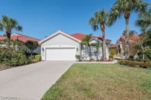 375 Pindo Palm Drive, NAPLES, FL 34104 Sold 06/03/24