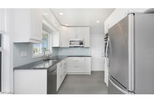 913 26th Street, CAPE CORAL, FL 33904 Sold 10/16/24