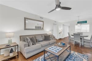 2121 Collier Avenue, FORT MYERS, FL 33901 Sold 08/06/24