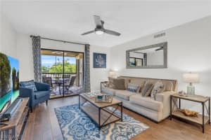 2121 Collier Avenue, FORT MYERS, FL 33901 Sold 08/06/24