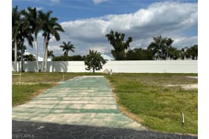 60 Poplar Place, Fort Myers, FL 33908 - MLS#224038516