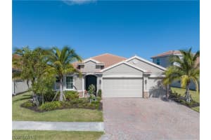 2913 Royal Gardens Avenue, FORT MYERS, FL 33916 Sold 06/05/25