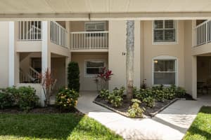749 Landover Circle, NAPLES, FL 34104 Sold 12/20/24