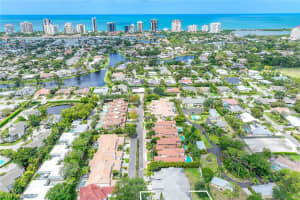 4899 Boulevard Court, NAPLES, FL 34103 Sold 01/17/25