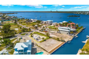 740 Matanzas Court, Fort Myers Beach, FL 33931 - MLS#224039053