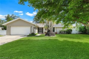 10320 River Dr, Bonita Springs