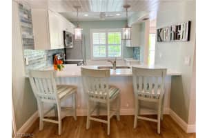 168 Palm Drive, NAPLES, FL 34112 Sold 09/12/24