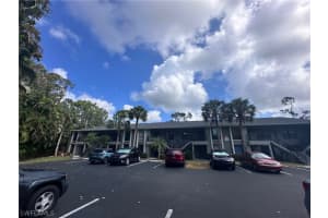 1227 Commonwealth Circle, NAPLES, FL 34116 Sold 10/18/24