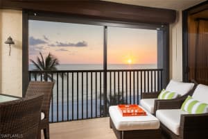 9715 Gulf Shore Dr APT 601, Naples, FL 34108, Sold 06/18/24