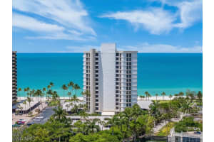 4005 Gulf Shore Boulevard, NAPLES, FL 34103 Sold 09/24/24