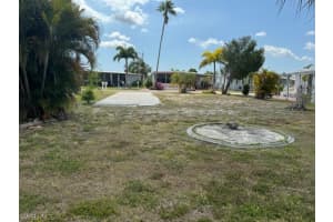 5689 Captain John Smith Loop, NORTH FORT MYERS, FL 33917 Sold 07/31/25