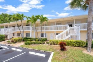 4633 Bayshore Drive, NAPLES, FL 34112 Sold 01/21/25