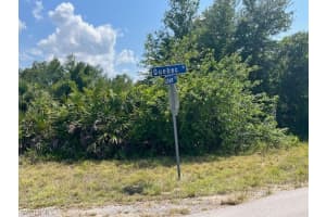 711 Quebec Street, LEHIGH ACRES, FL 33972 Sold 09/19/25
