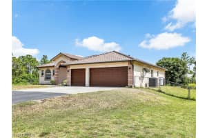 3230 66th Avenue, NAPLES, FL 34120 Sold 10/04/24