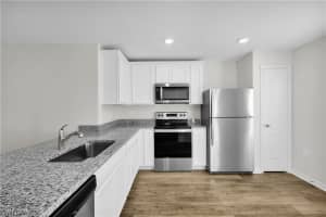868 Winwood Cir, Fort Myers, FL 33913, Sold 09/30/24