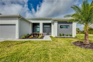 124 16th Place, Cape Coral, FL 33991 - MLS#224040583