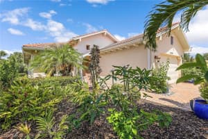 13499 Cambridge Lane, NAPLES, FL 34109 Sold 07/31/24