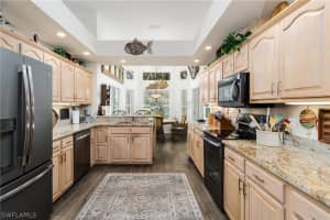 2073 Laguna Way, NAPLES, FL 34109 Sold 09/03/24