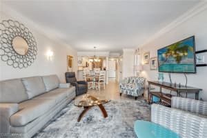 693 Seaview Court, MARCO ISLAND, FL 34145 Sold 05/20/25