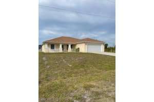 354 Petite Avenue, Lehigh Acres, FL 33974 Sold 06/04/25