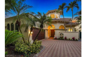 7855 Vizcaya Way, NAPLES, FL 34108 Sold 09/13/24