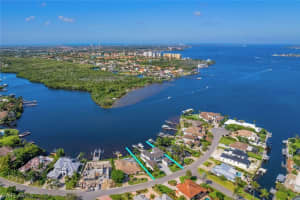 802 Cal Cove Drive, FORT MYERS, FL 33919 Sold 07/19/24