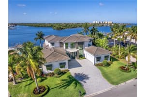 802 Cal Cove Drive, FORT MYERS, FL 33919 Sold 07/19/24